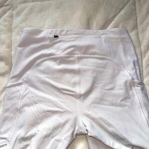 Lululemon Wunder Under leggings size 4